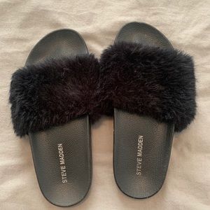 Steve Madden Slides
